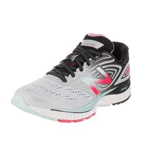 Women’s New Balance 880v7